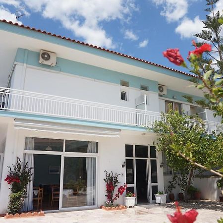Tolon Beach Hotel Exterior photo