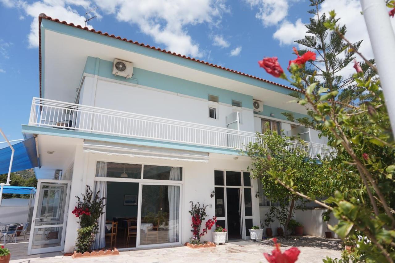 Tolon Beach Hotel Exterior photo