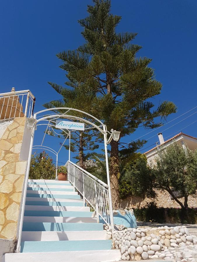 Tolon Beach Hotel Exterior photo