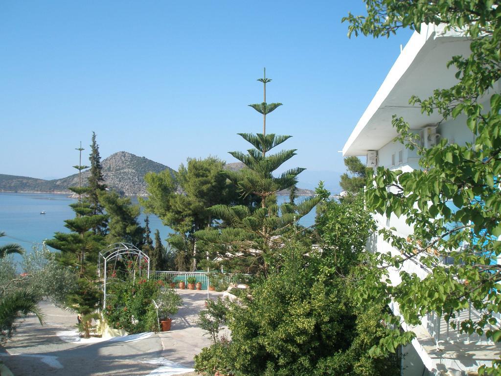 Tolon Beach Hotel Exterior photo